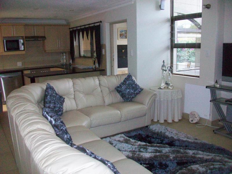 3 Bedroom Property for Sale in Hartenbos Landgoed Western Cape